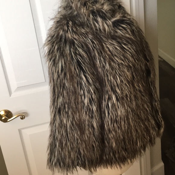 New BCBG Maxazria Foucault fur jacket - Picture 3 of 8